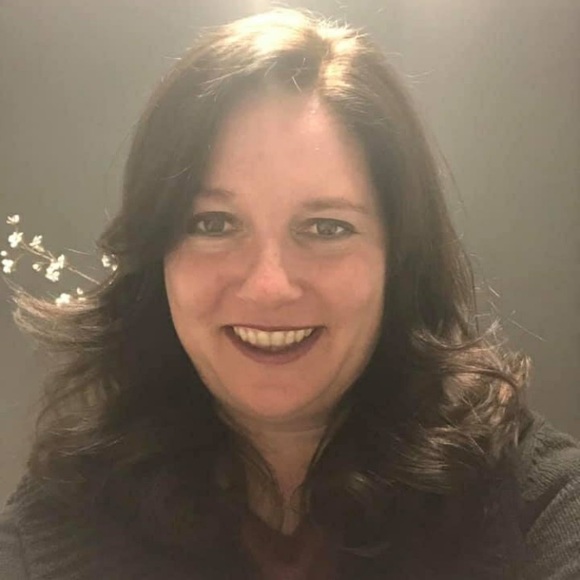 Meet the Posher Other - Meet your Posher, Tracie